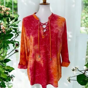 New Directions Tie Front Lace Up Roll Tab Tie Dye V-Neck Top Blouse Shirt PXL